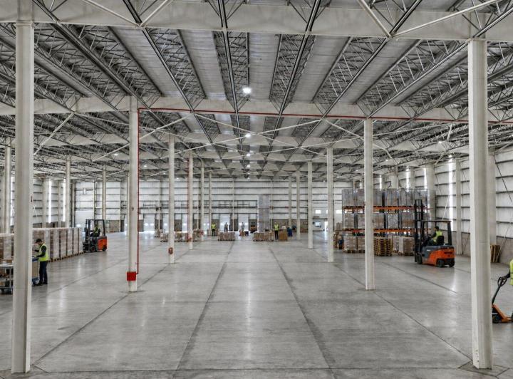 Depósito · 2000m²