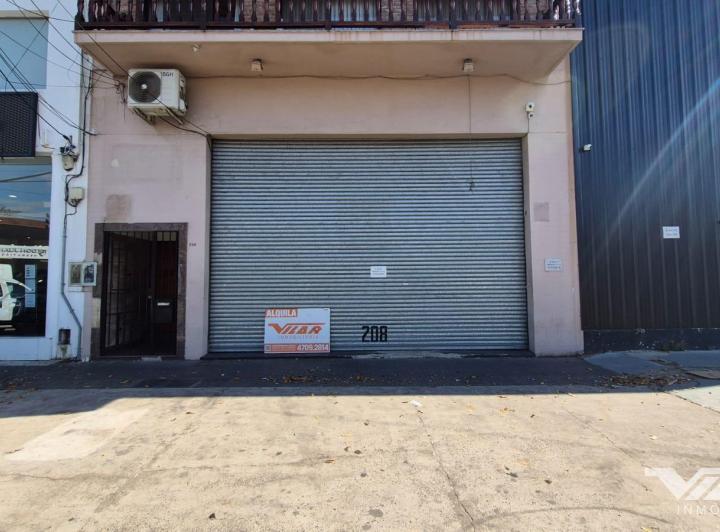 Local comercial · 380m²