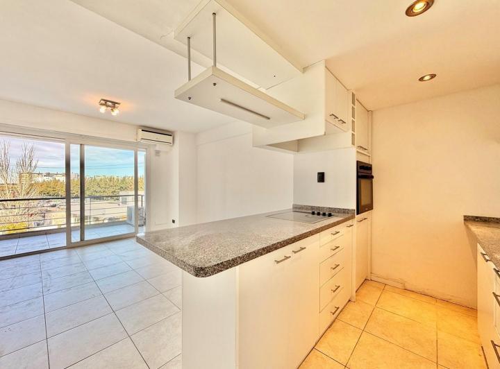 Departamento · 47m² · 2 Ambientes · 1 Cochera