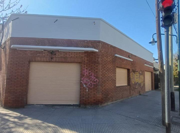 Local comercial · 92m²