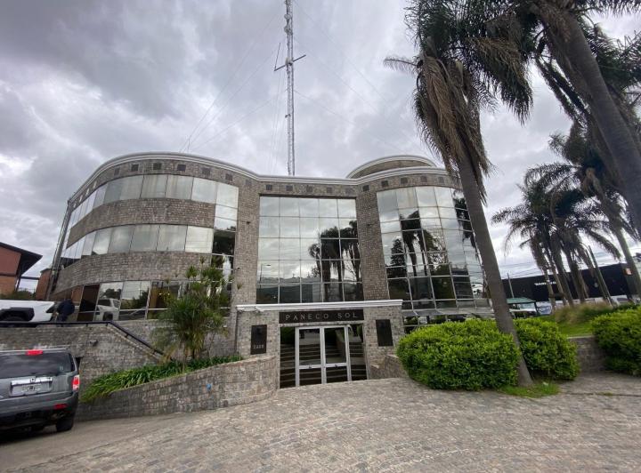 Oficina comercial · 128m² · 3 Ambientes · 3 Cocheras