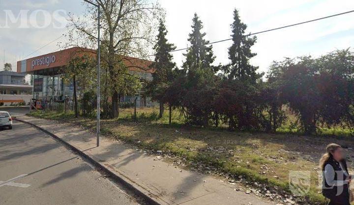 Terreno · 3560m²