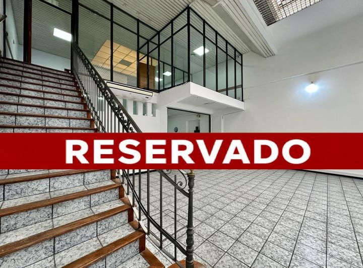 Local comercial · 340m² · 16 Cocheras