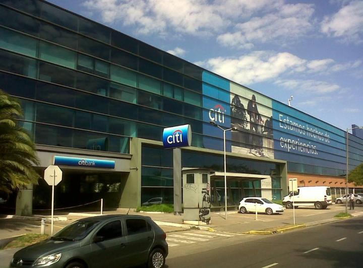 Oficina comercial · 1991m² · 53 Cocheras