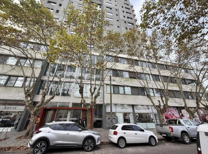 Local comercial · 30m² · 2 Ambientes