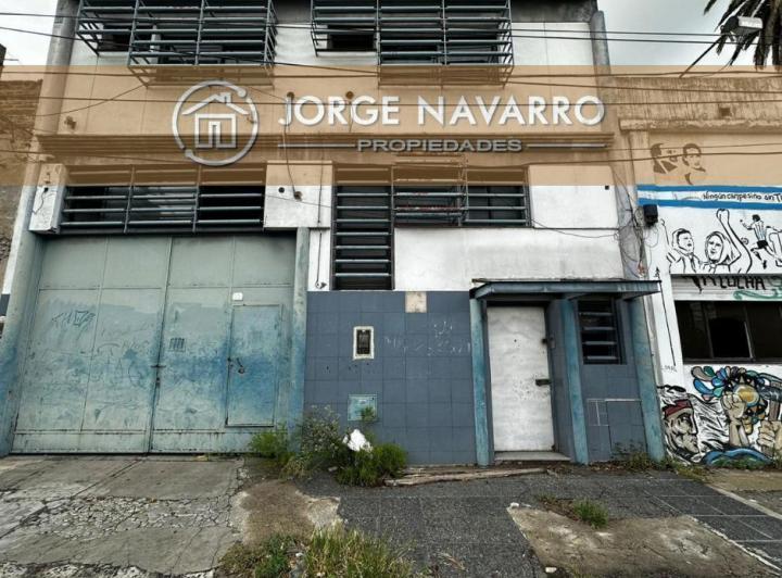 Bodega-Galpón · 450m²