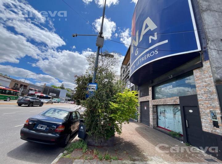 Local comercial · 520m² · 1 Cochera