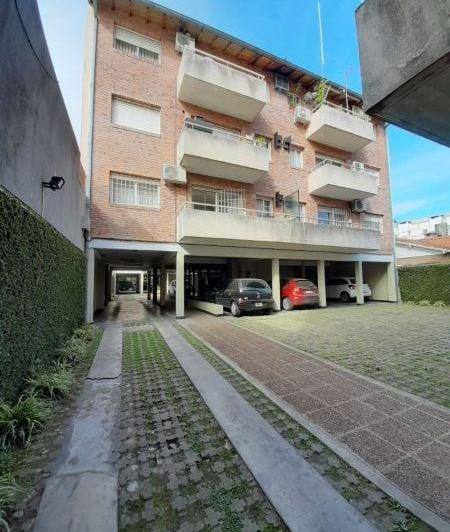 Departamento · 42m² · 2 Ambientes · 1 Cochera