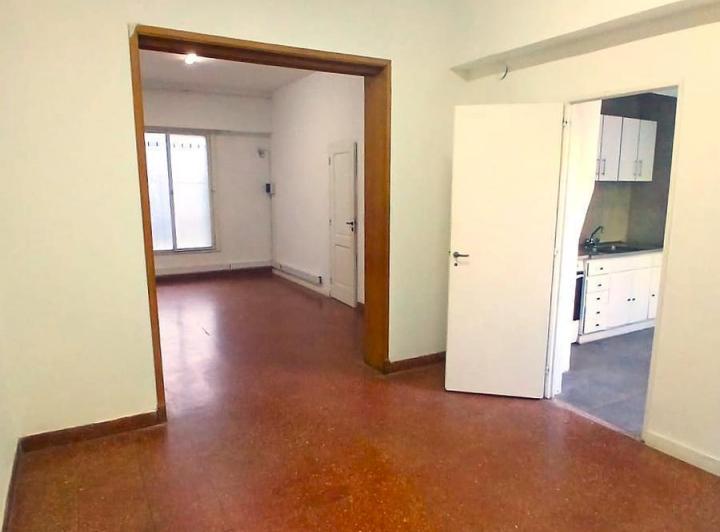 Oficina comercial · 90m² · 3 Ambientes · 1 Cochera