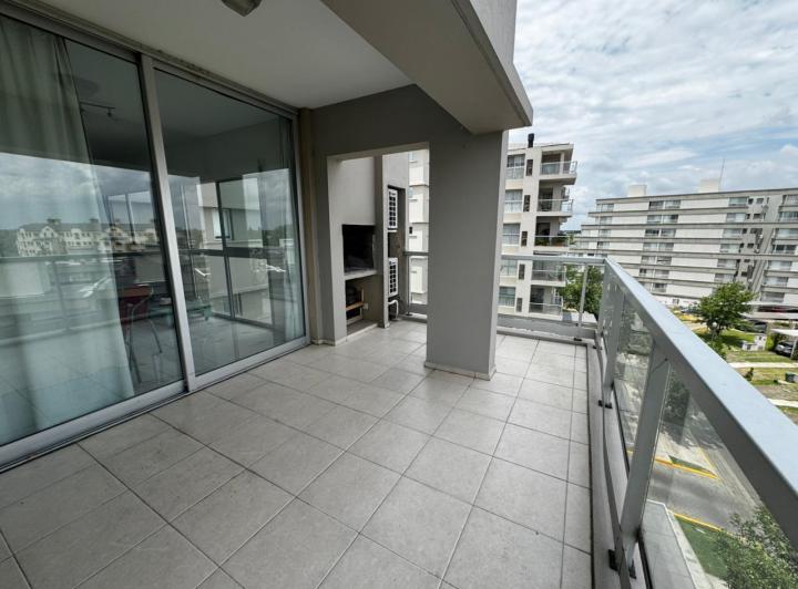 Departamento · 49m² · 2 Ambientes · 1 Cochera