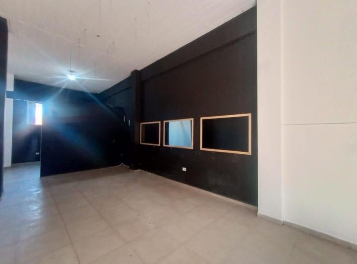 Local comercial · 43m²