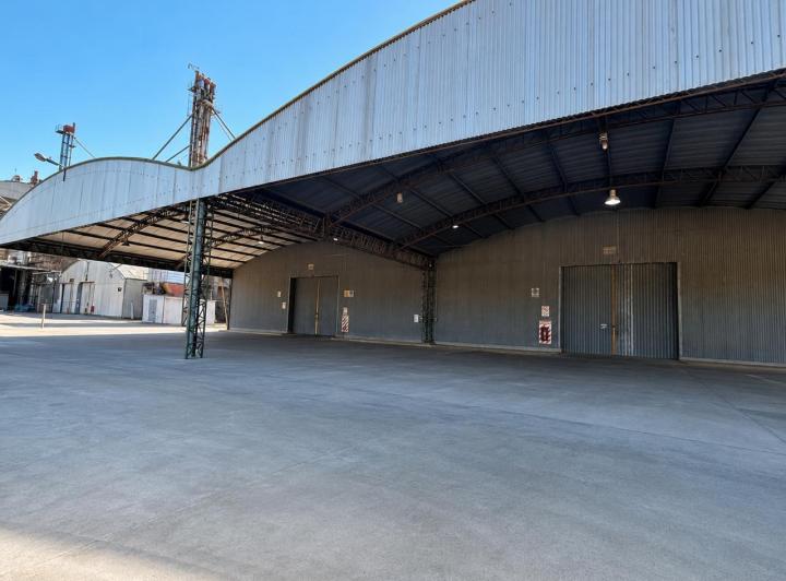 Depósito · 1000m² · 2 Ambientes