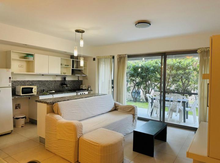 Departamento · 50m² · 2 Ambientes · 1 Cochera