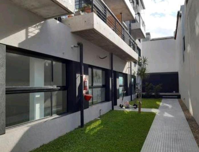 Oficina comercial · 80m² · 3 Ambientes · 1 Cochera