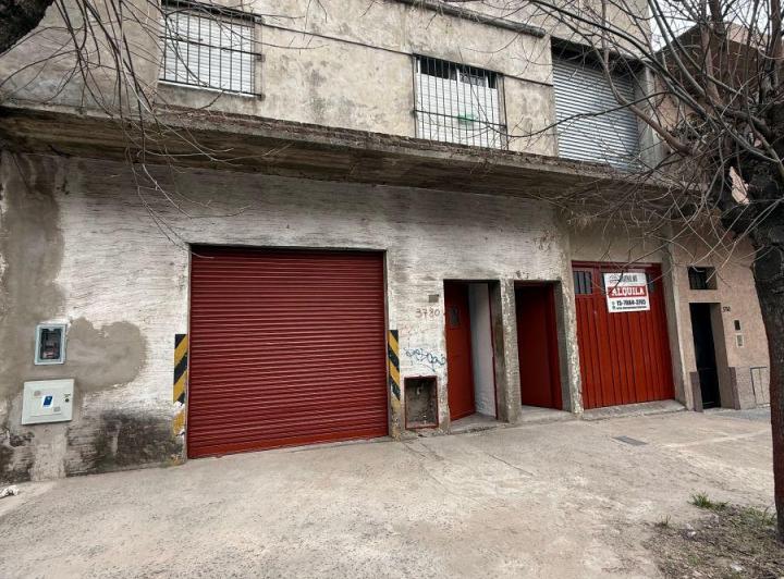 Bodega-Galpón · 376m²