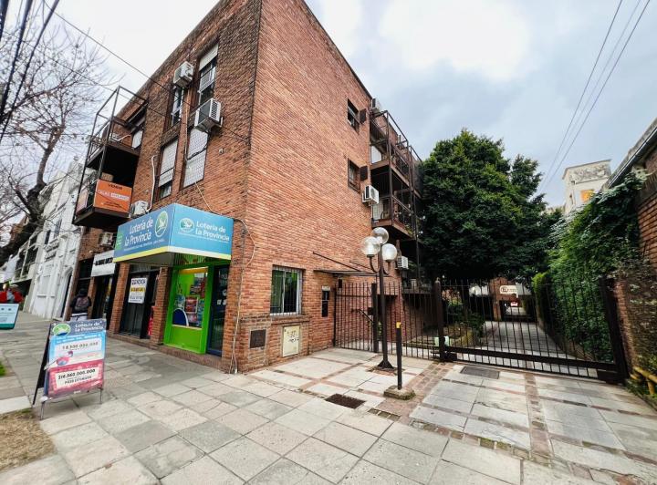 Departamento · 40m² · 2 Ambientes · 1 Cochera