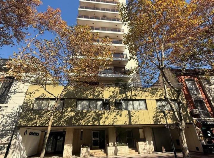 Departamento · 4400m² · 2 Ambientes · 1 Cochera