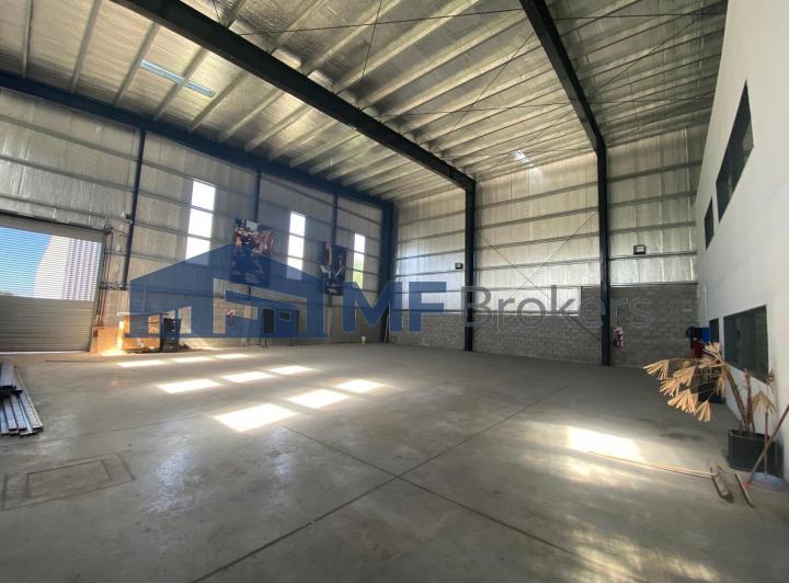 Bodega-Galpón · 1120m²