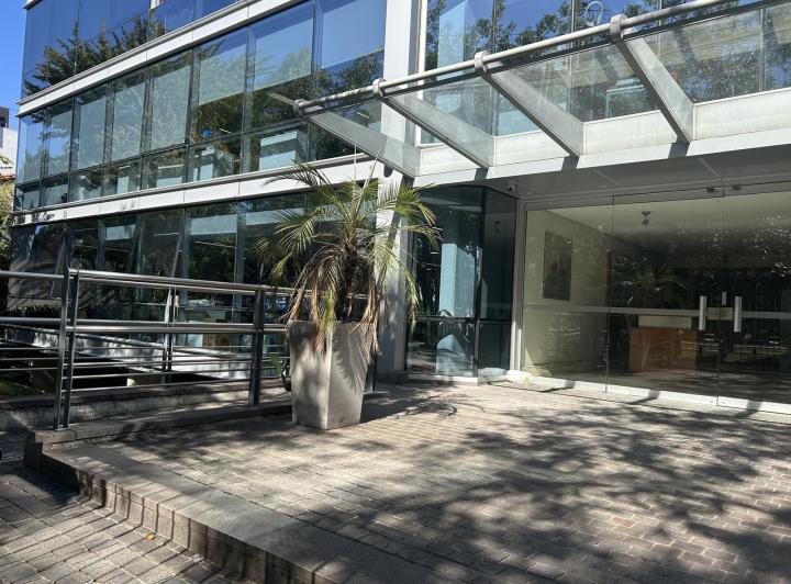 Oficina comercial · 300m² · 12 Cocheras