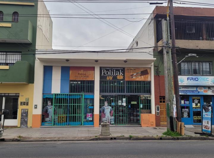 Local comercial · 213m² · 4 Ambientes
