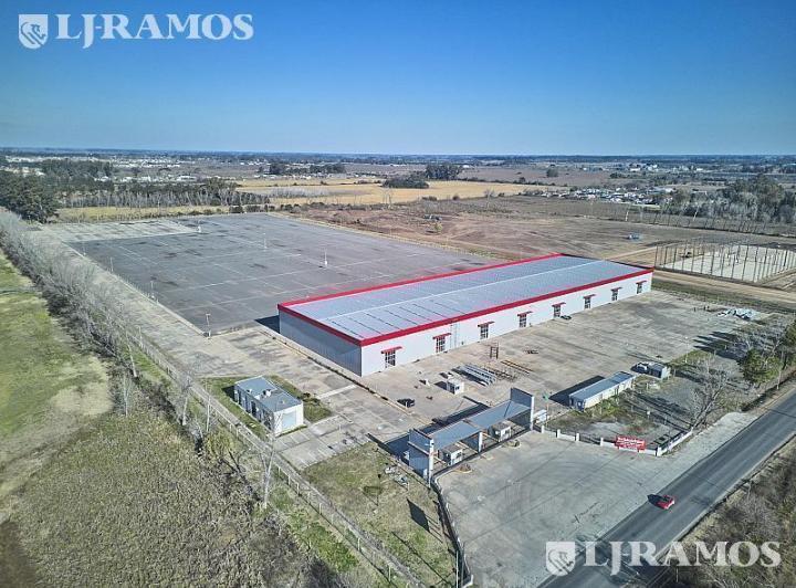 Depósito · 8560m²