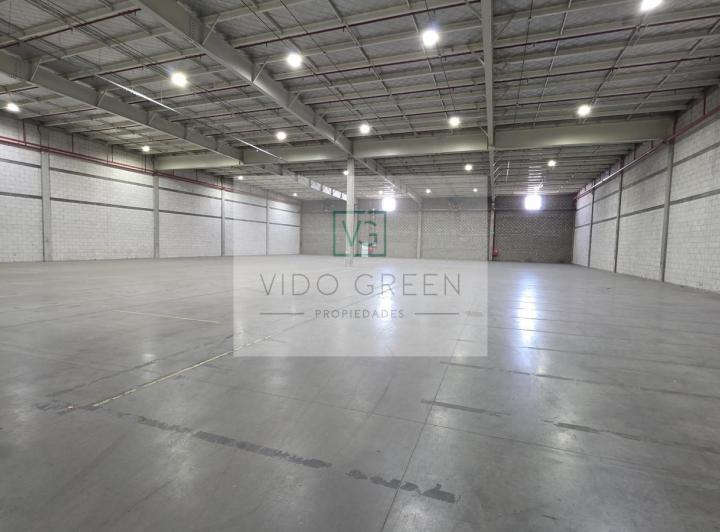 Depósito · 2068m²