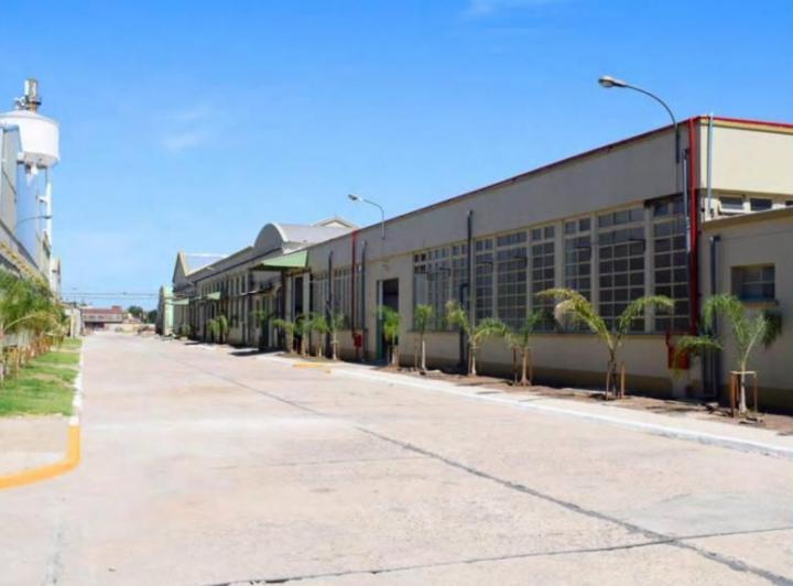 Depósito · 1364m²