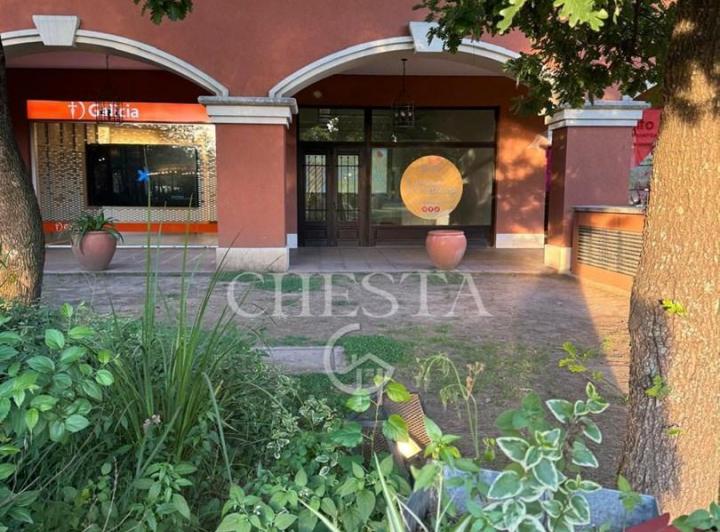 Local comercial · 50m²