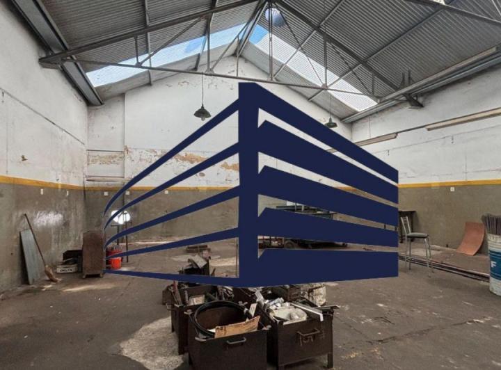 Bodega-Galpón · 329m²