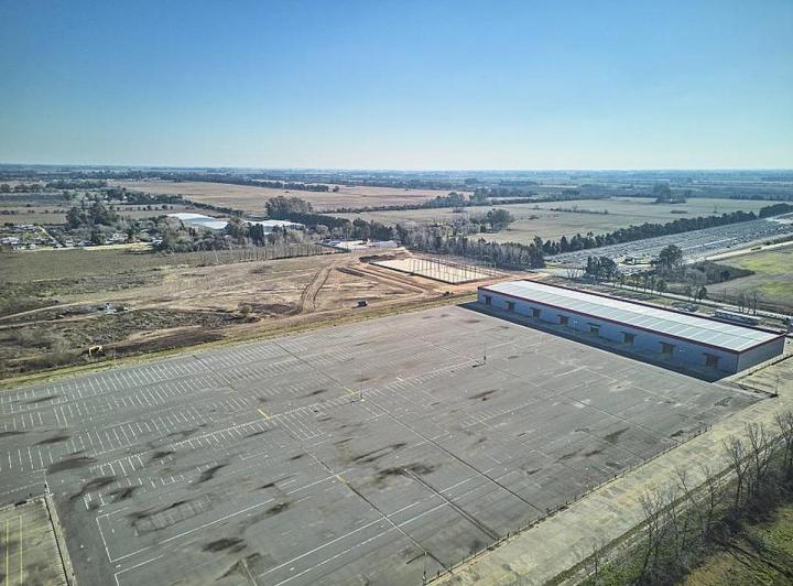 Depósito · 5350m²