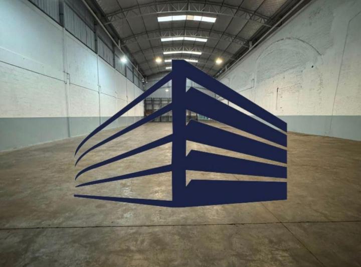 Bodega-Galpón · 1525m²