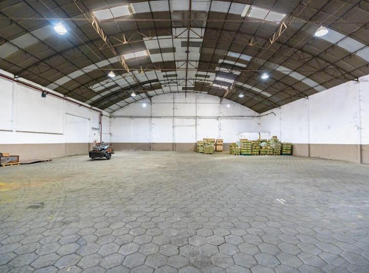 Depósito · 1185m²