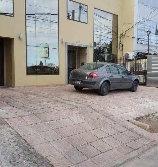 Oficina comercial · 300m² · 5 Cocheras