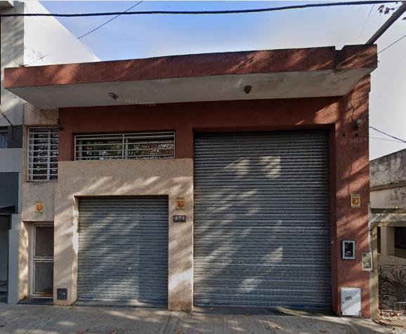 Depósito · 225m² · 3 Ambientes · 1 Cochera