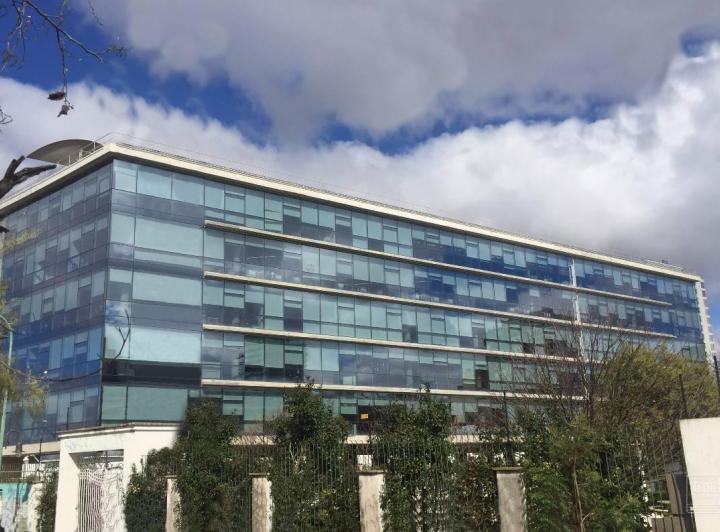 Oficina comercial · 1718m² · 28 Cocheras
