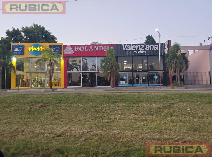Local comercial · 300m²