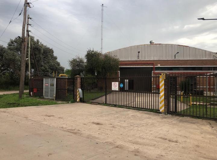 Depósito · 1700m²
