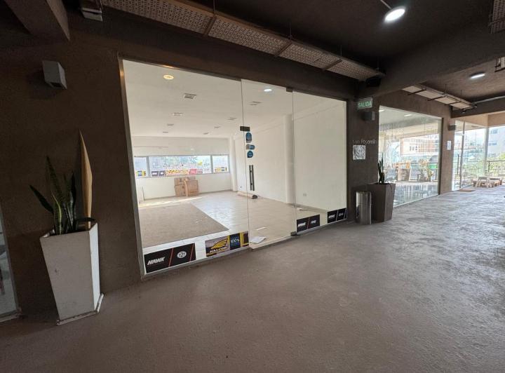 Local comercial · 36m² · 1 Cochera