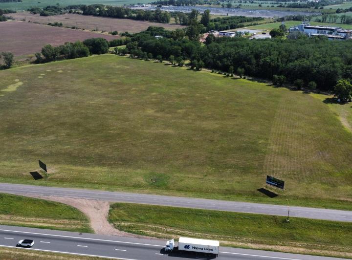 Terreno · 72000m²