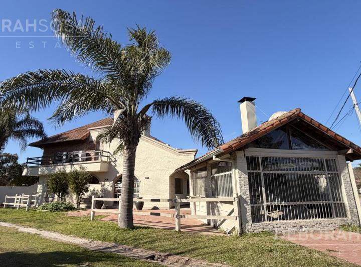 Local comercial · 654m² · 6 Ambientes