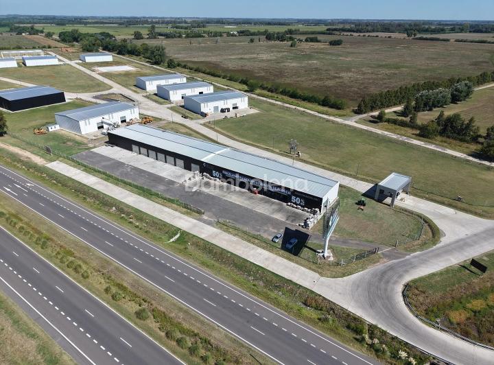 Local comercial · 200m²