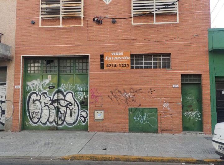 Bodega-Galpón · 800m² · 2 Ambientes