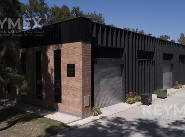 Edificio · 246m² · 4 Cocheras