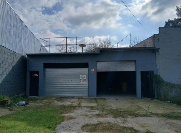 Local comercial · 100m² · 1 Ambiente · 2 Cocheras