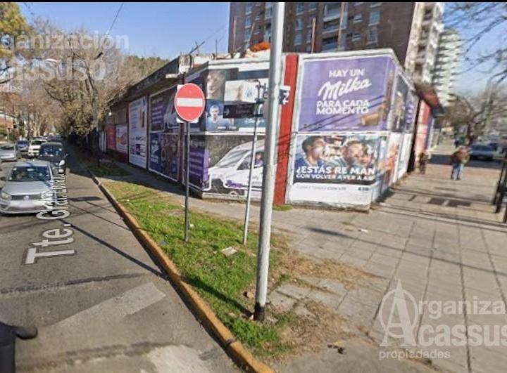 Terreno · 1900m²