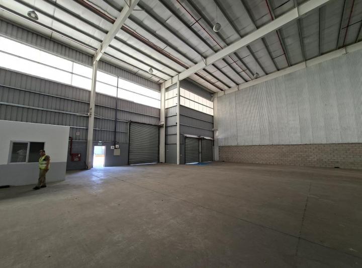 Depósito · 3162m²