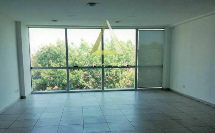 Oficina comercial · 62m² · 1 Cochera