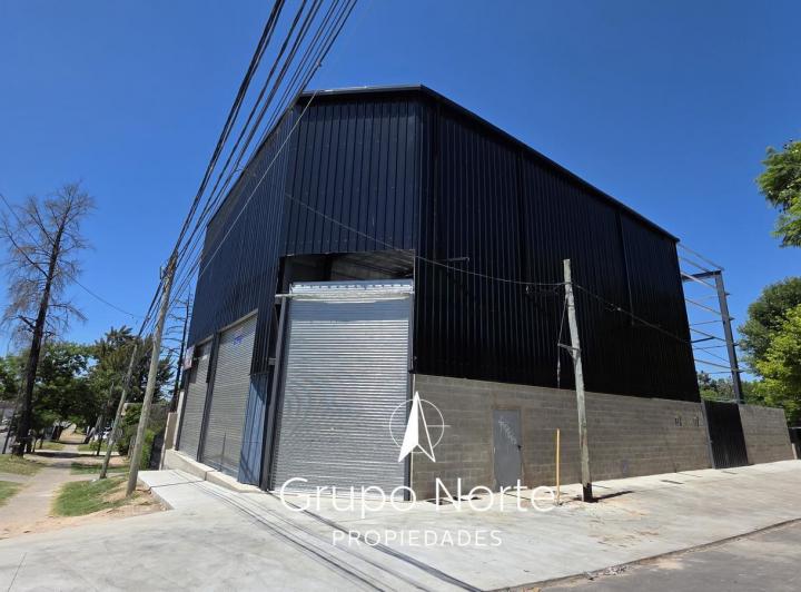 Local comercial · 320m²