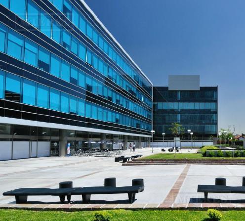 Oficina comercial · 2750m² · 45 Cocheras