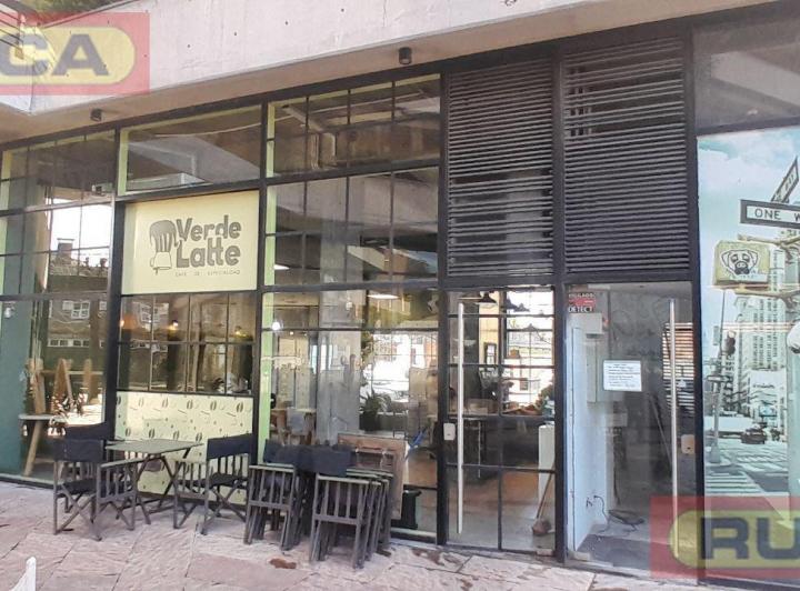 Local comercial · 94m²